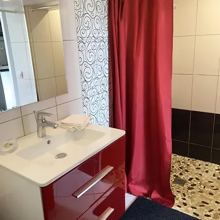 La Part Des Anges Nocleg ze śniadaniem Rubercy